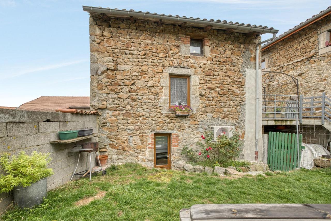 Maison Charmante A Valprivas Avec Jardin Prive. Exterior foto